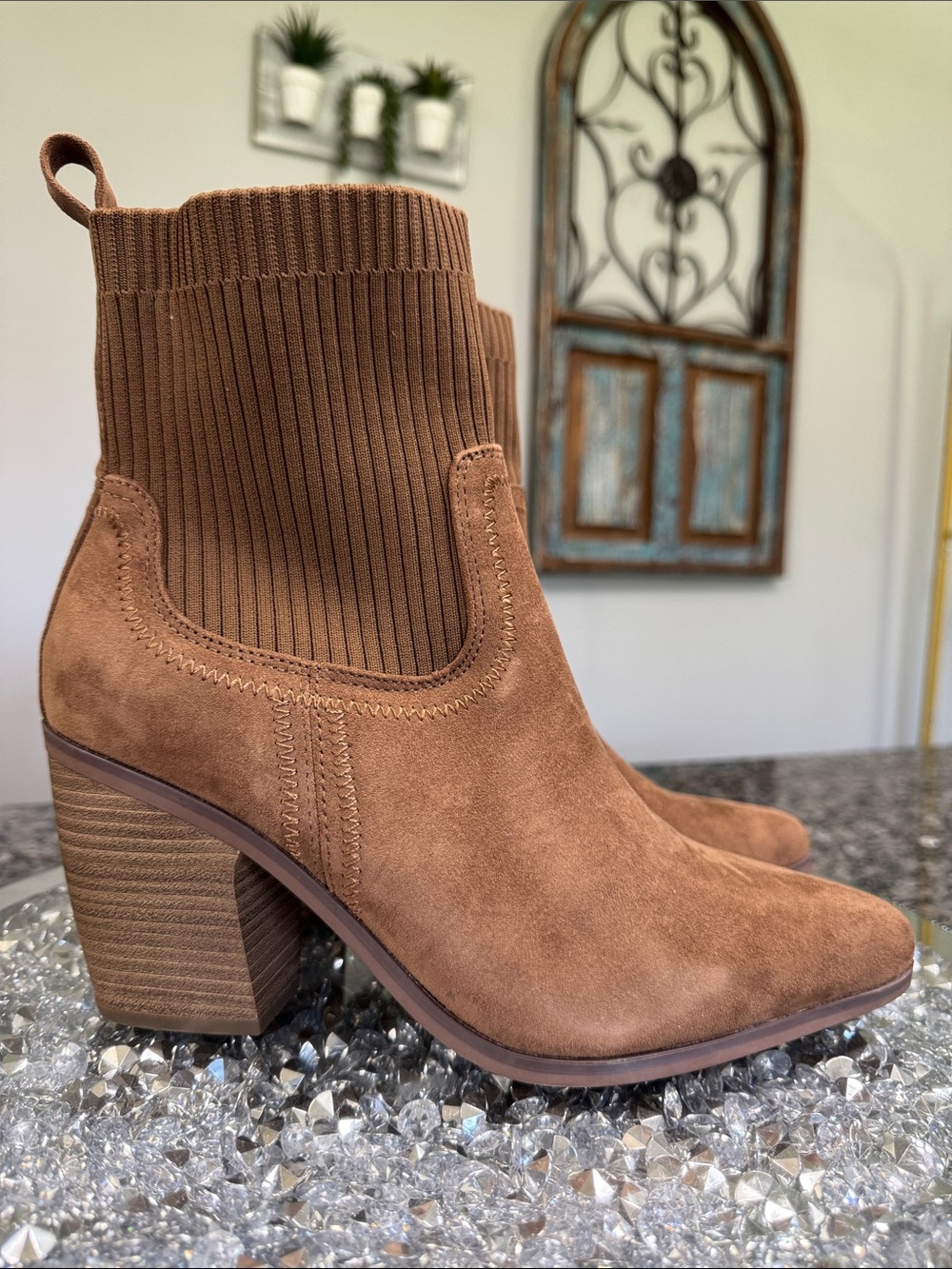 Universal Thread Women's Tan Suede Ribbed Sock Ankle Boot stacked heel NWOT